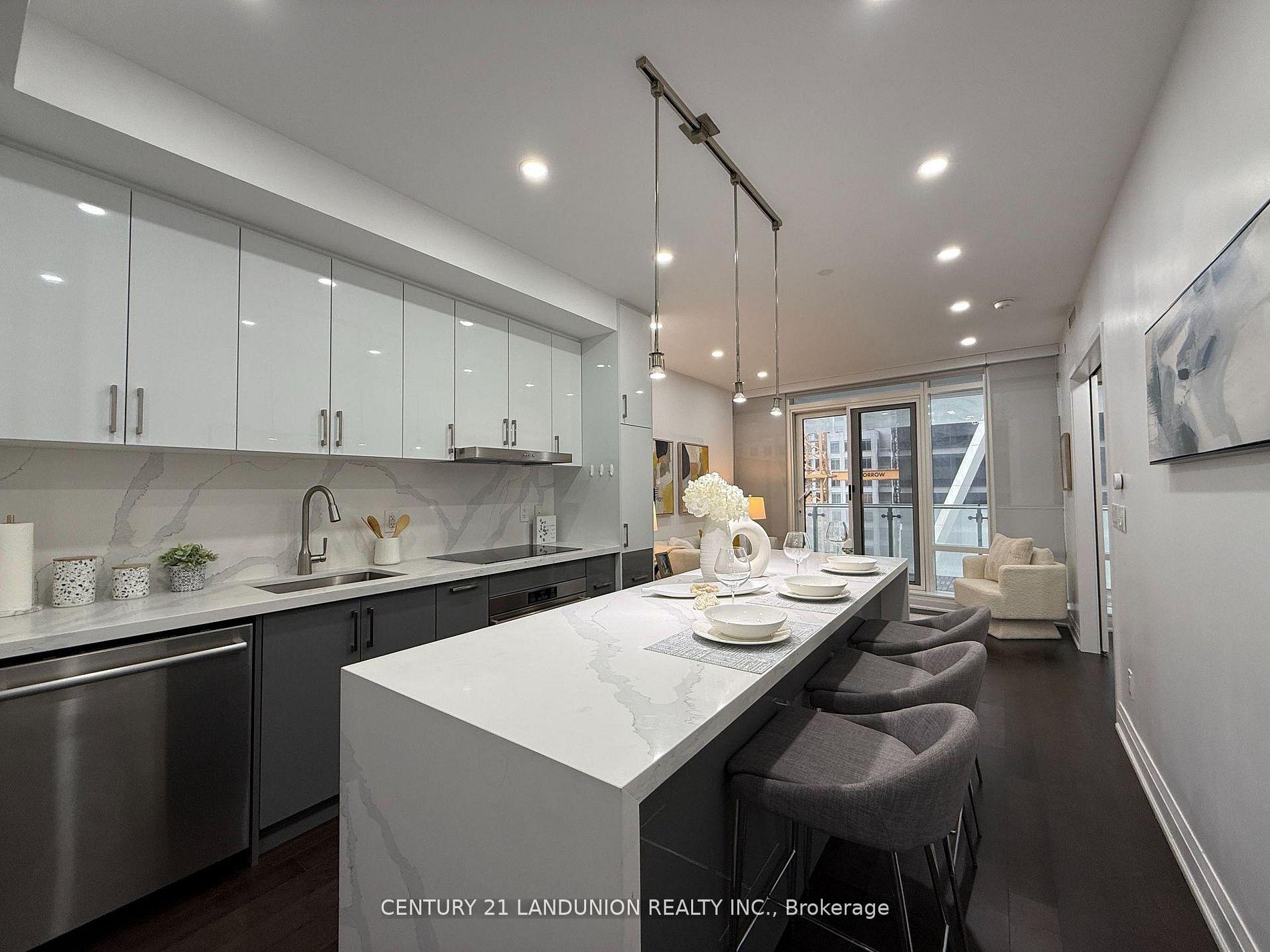 1 Bloor Street E 1508, Toronto Unit: 1508