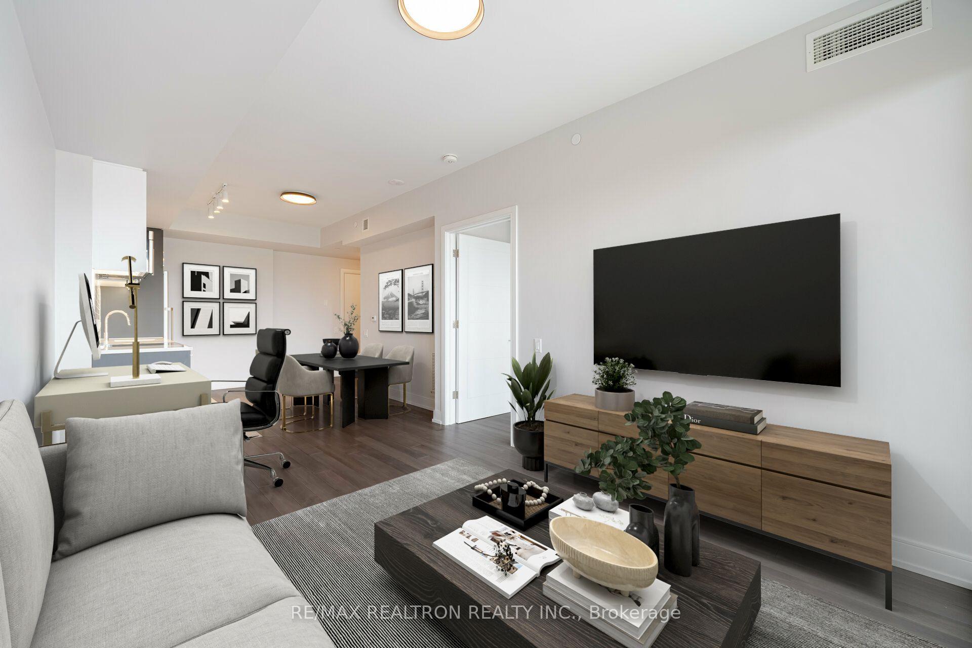 2525 Bathurst Street 402, Toronto Unit: 402