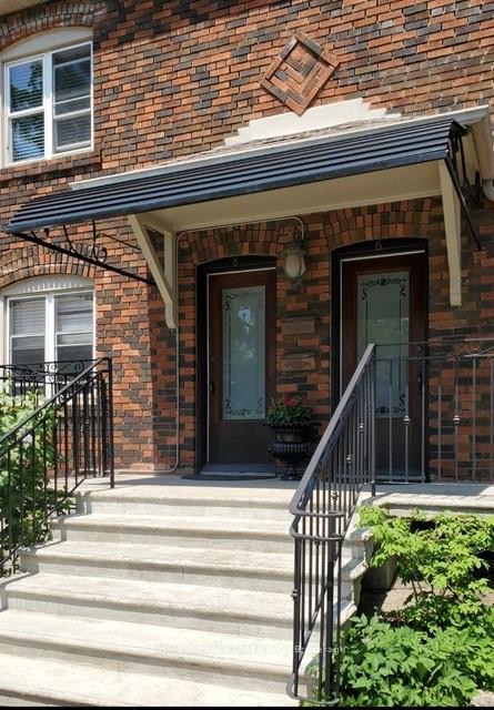 6 Deloraine Avenue Main floor, Toronto Unit: Main floor