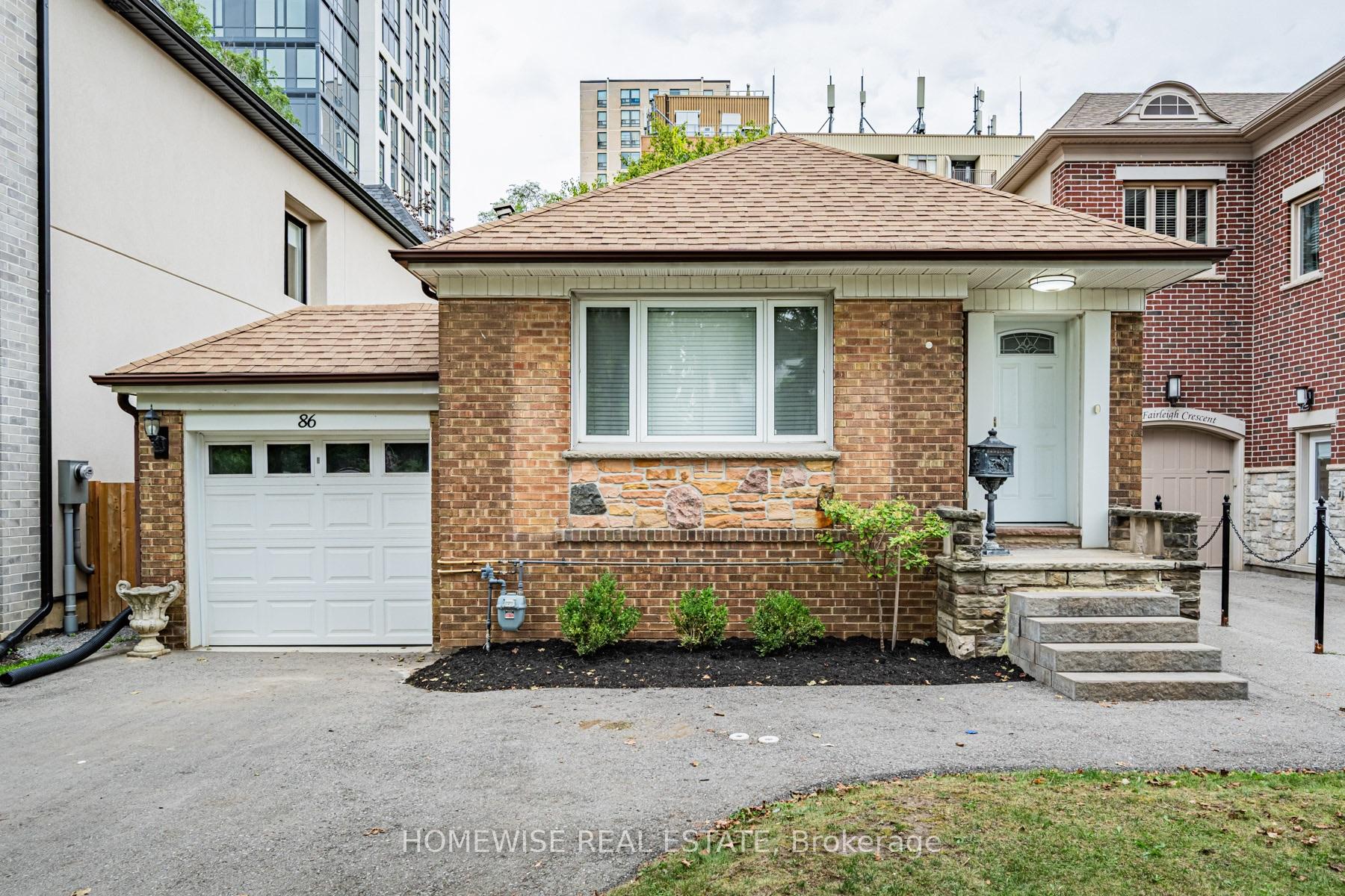 86 Fairleigh Crescent, Toronto