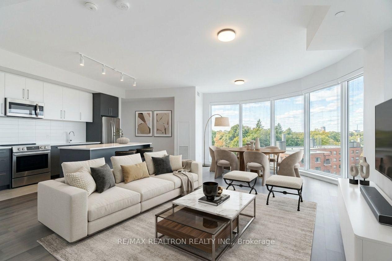 2525 Bathurst Street 507, Toronto Unit: 507