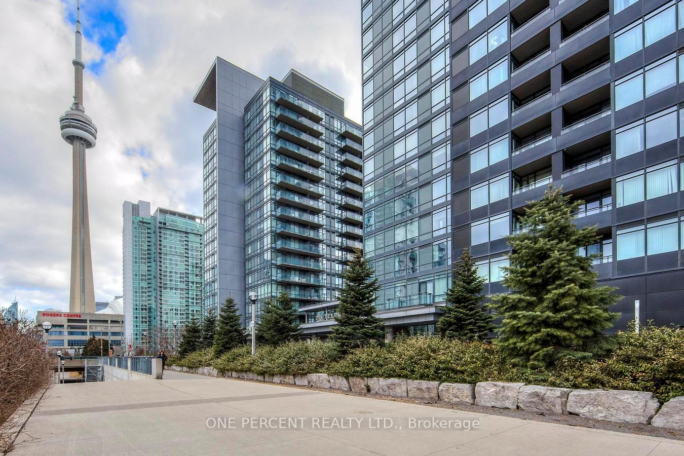 25 Telegram Mews 5007, Toronto Unit: 5007