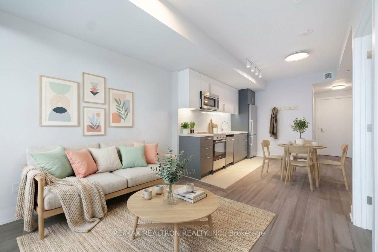 2525 Bathurst Street 805, Toronto Unit: 805