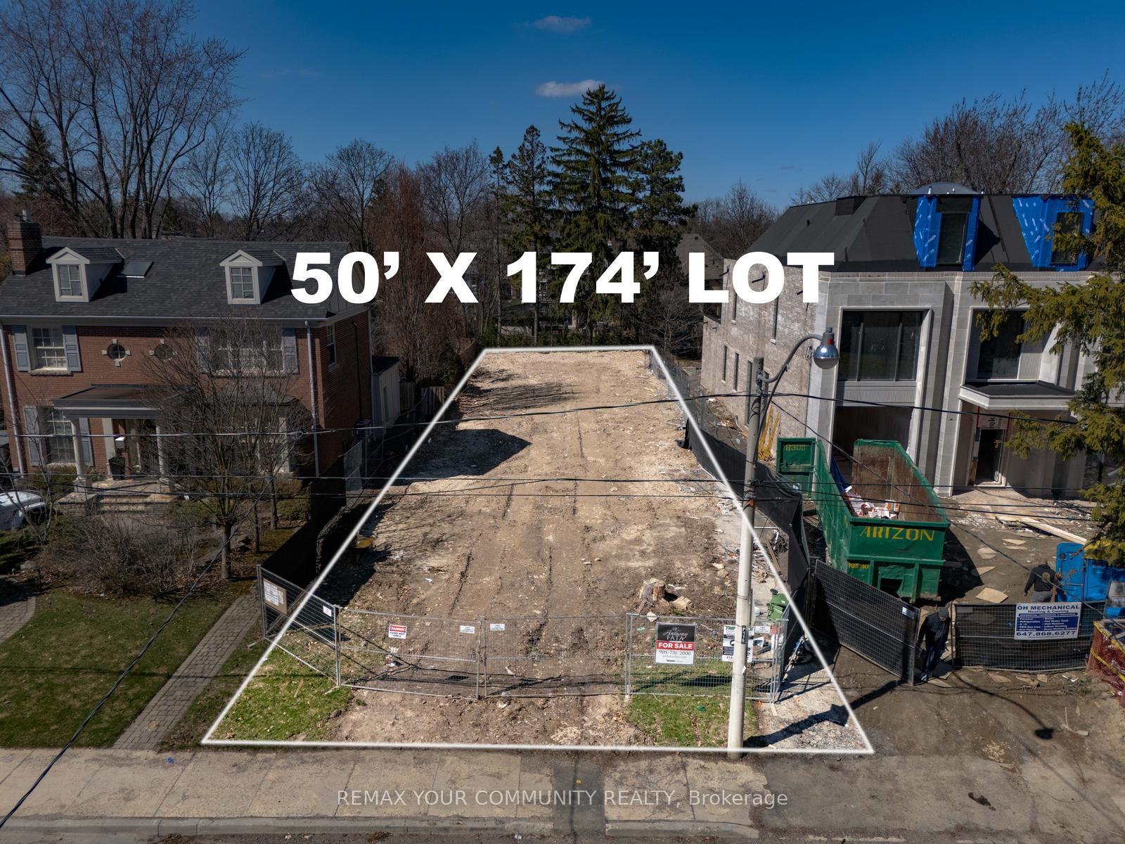 390 Glencairn Avenue, Toronto