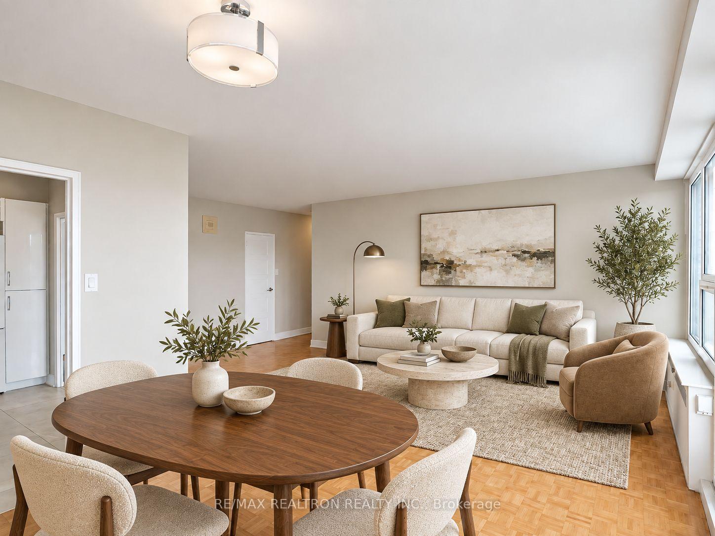 10 Shallmar Boulevard 709, Toronto Unit: 709