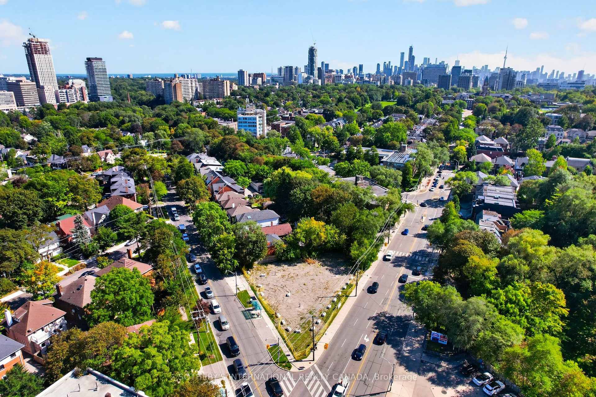 861 Avenue Road, Toronto