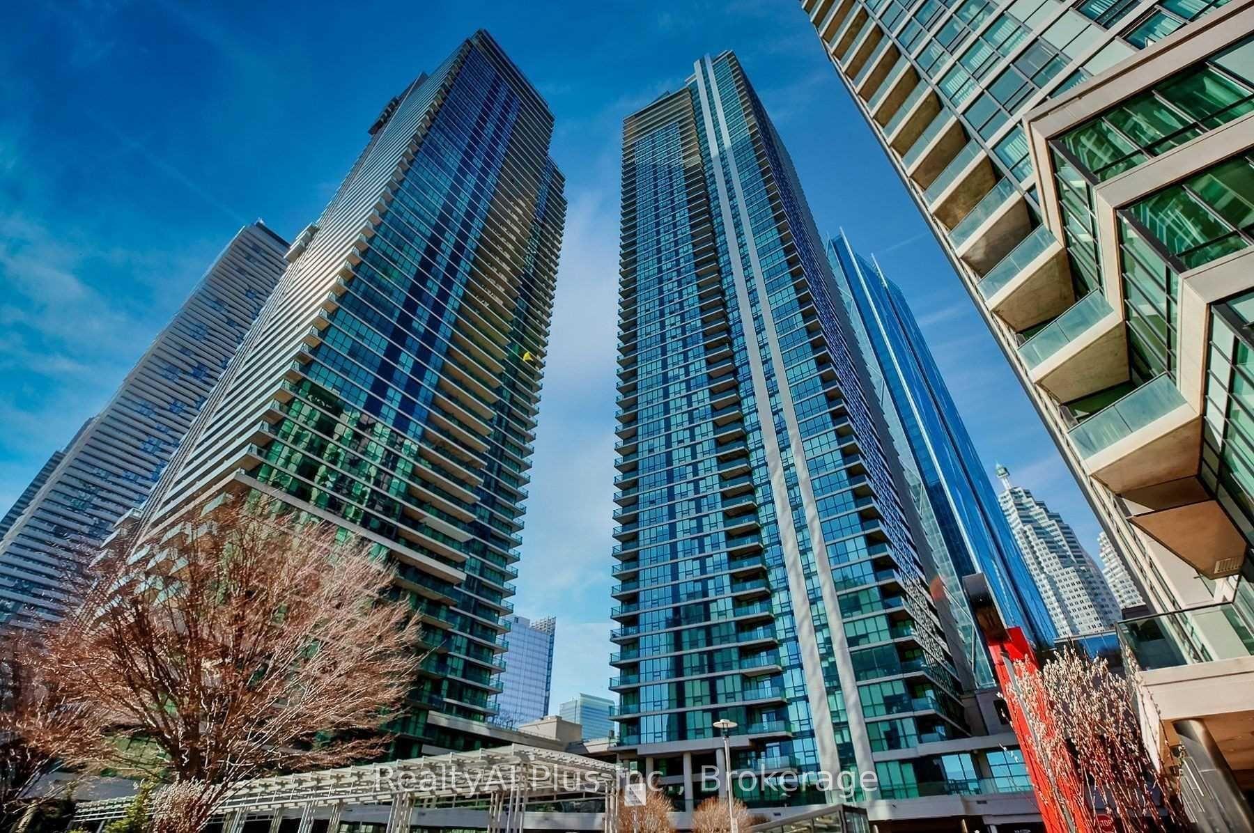 18 Harbour Street 3101, Toronto Unit: 3101