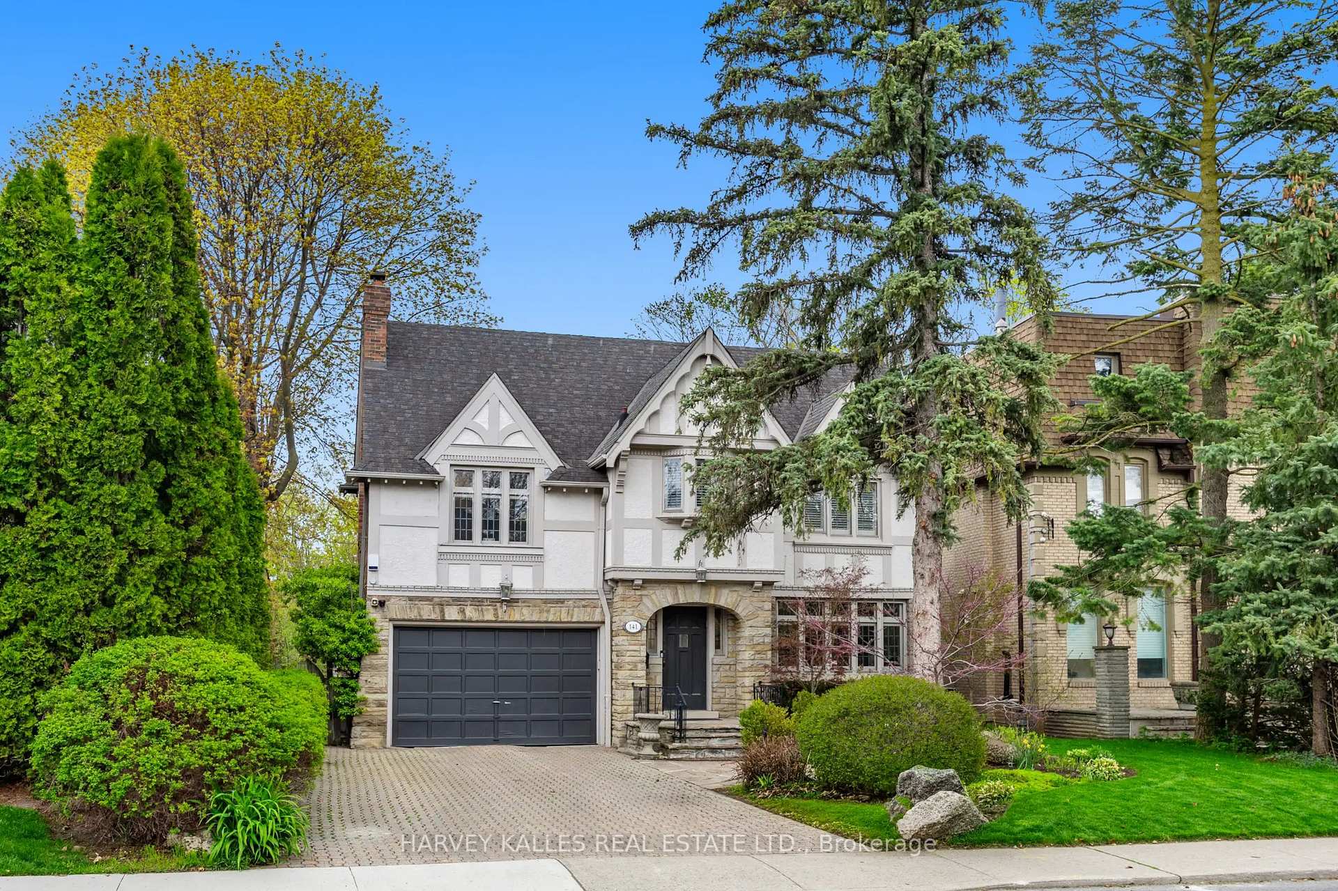 141 Old Forest Hill Road, Toronto