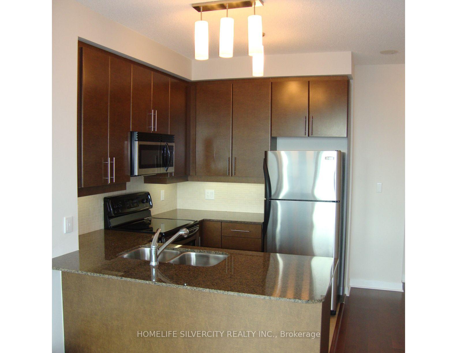 18 Harbour Street 2701, Toronto Unit: 2701