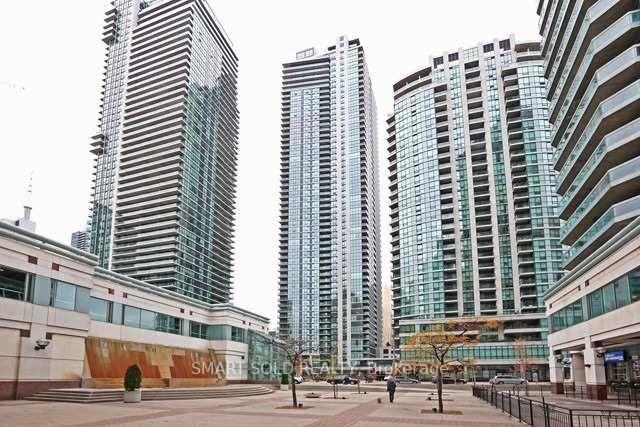 16 Harbour Street 4001, Toronto Unit: 4001