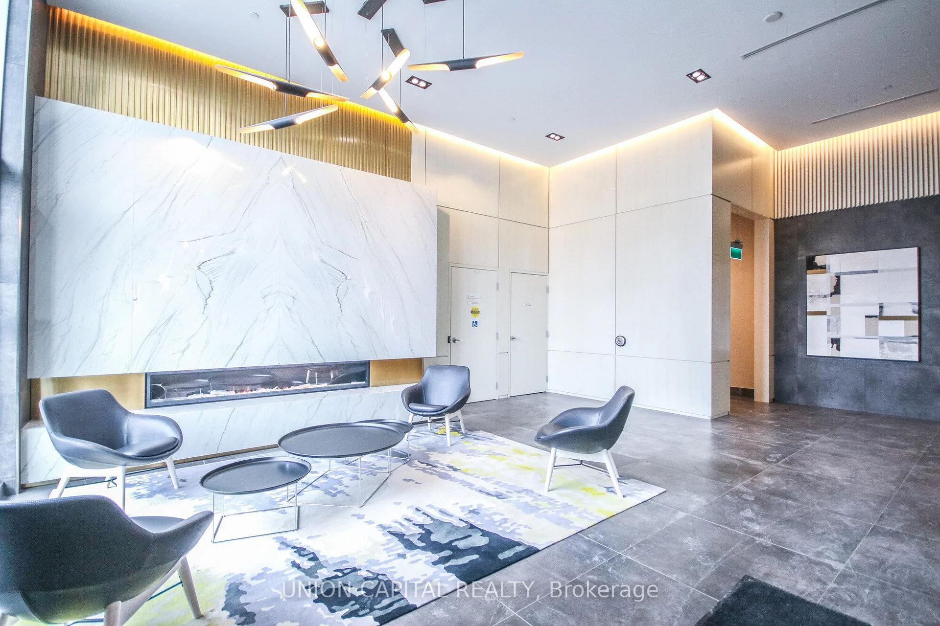223 St Clair Avenue W 510, Toronto Unit: 510
