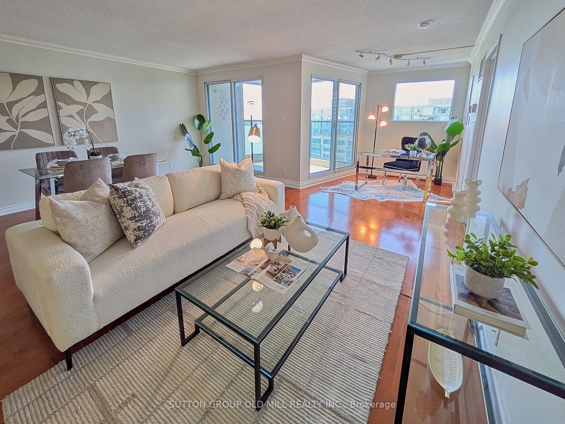 99 Harbour Square 1512, Toronto Unit: 1512