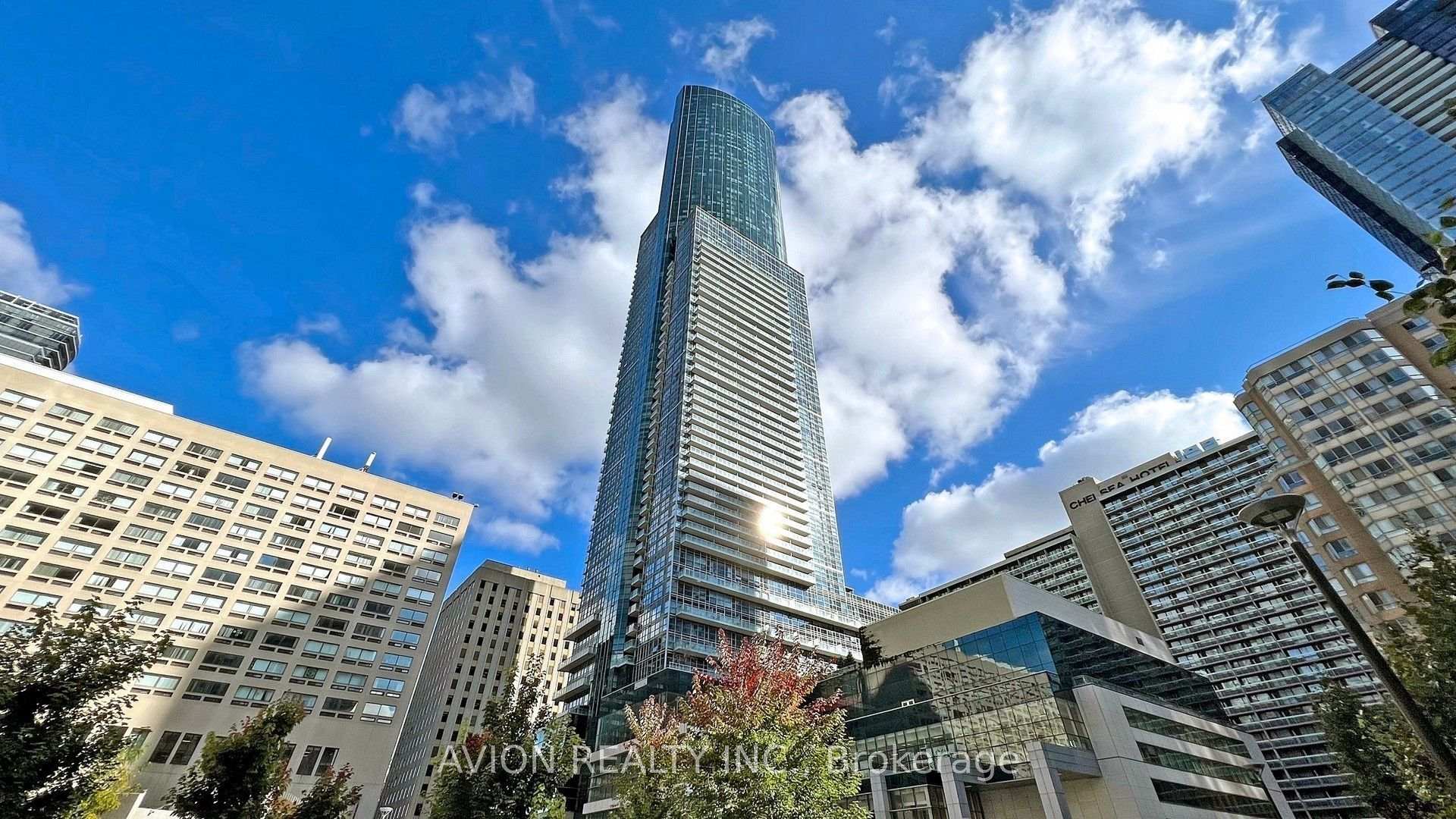 386 Yonge Street 5716 Toronto Unit 5716