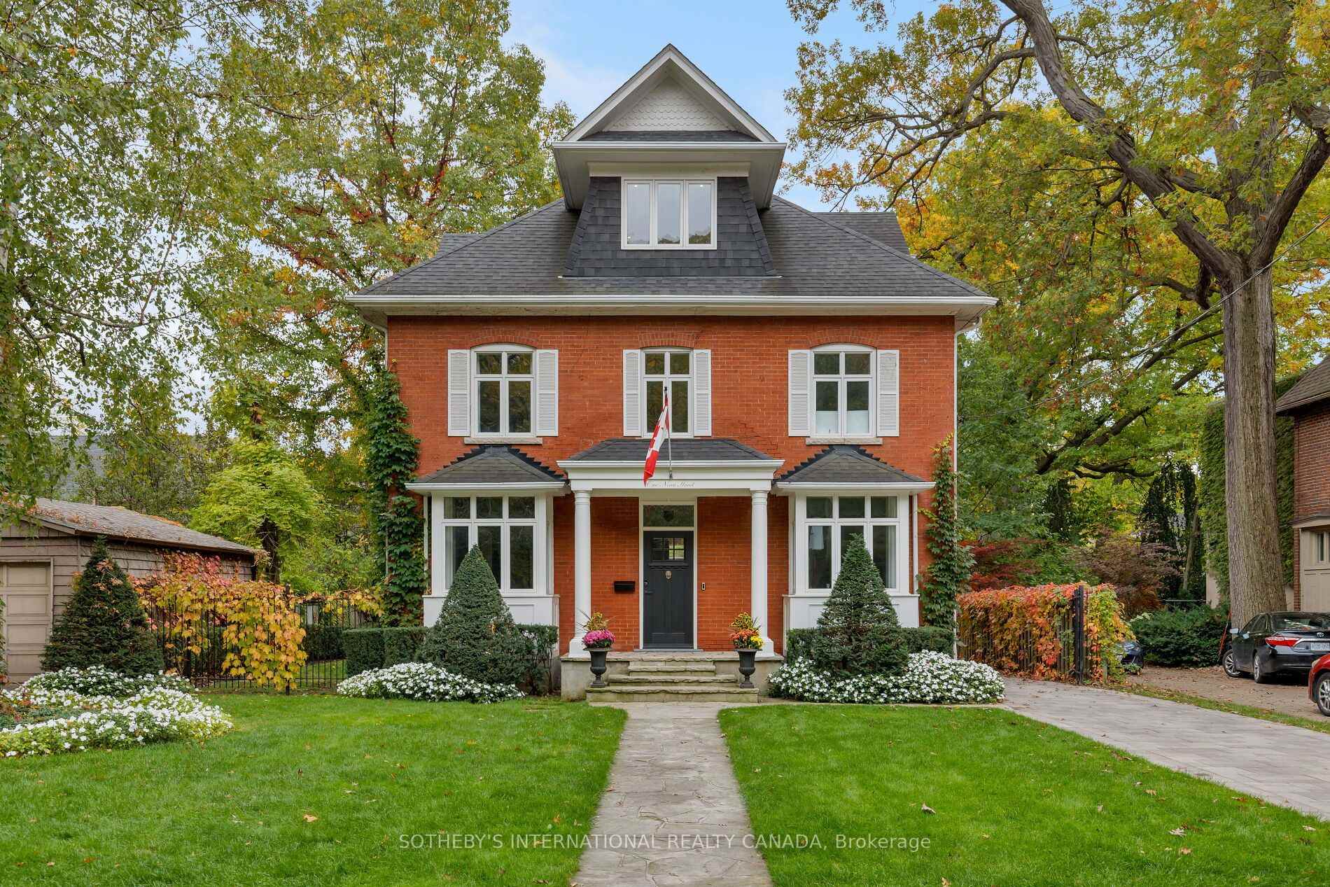 1 Nina Street Toronto