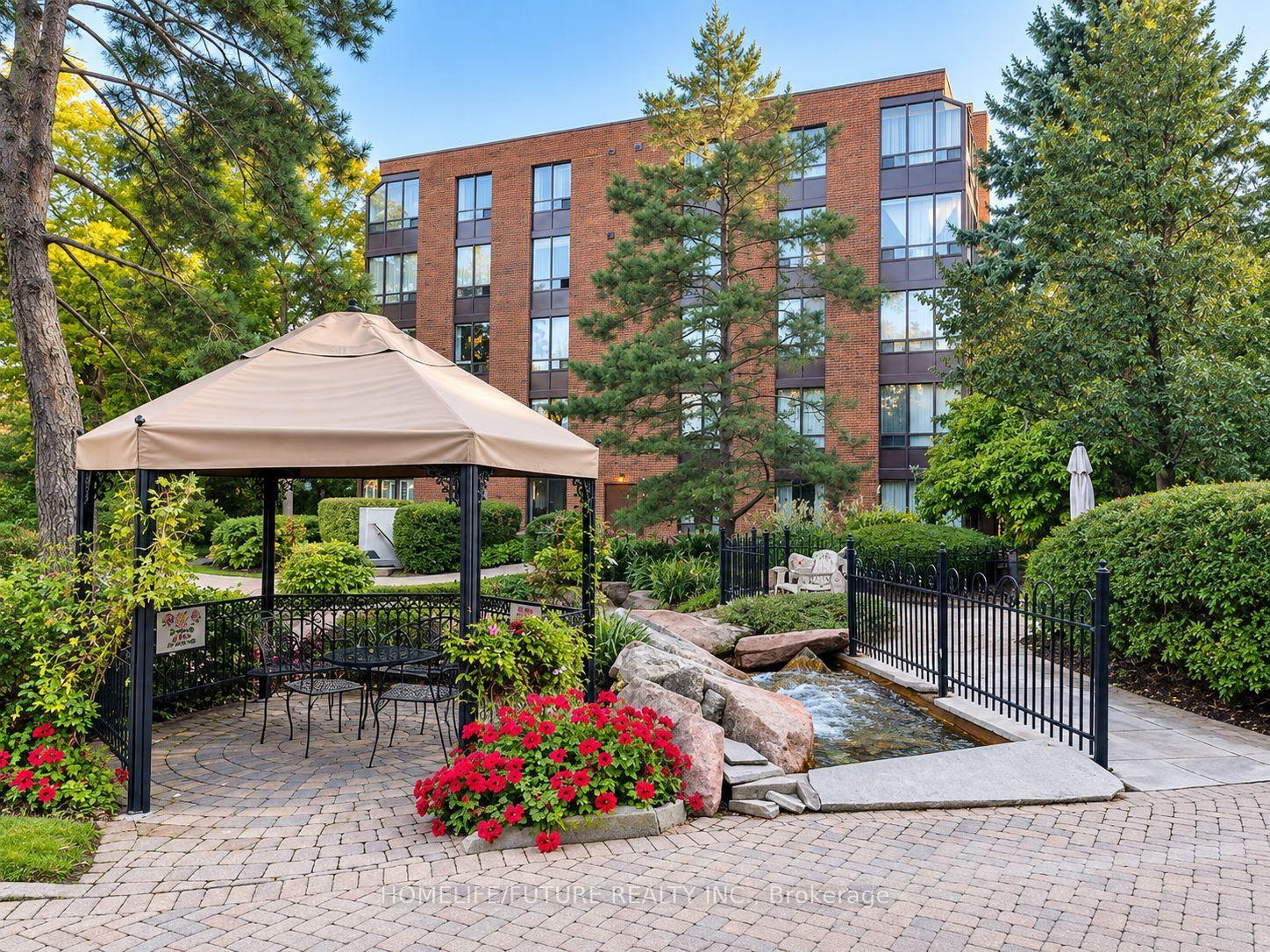 245 The Donway W 112 Toronto Unit 112