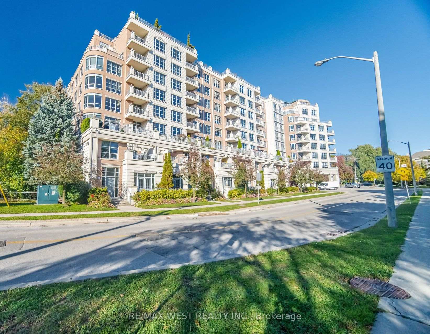 10 Old York Mills Road 701 Toronto Unit 701