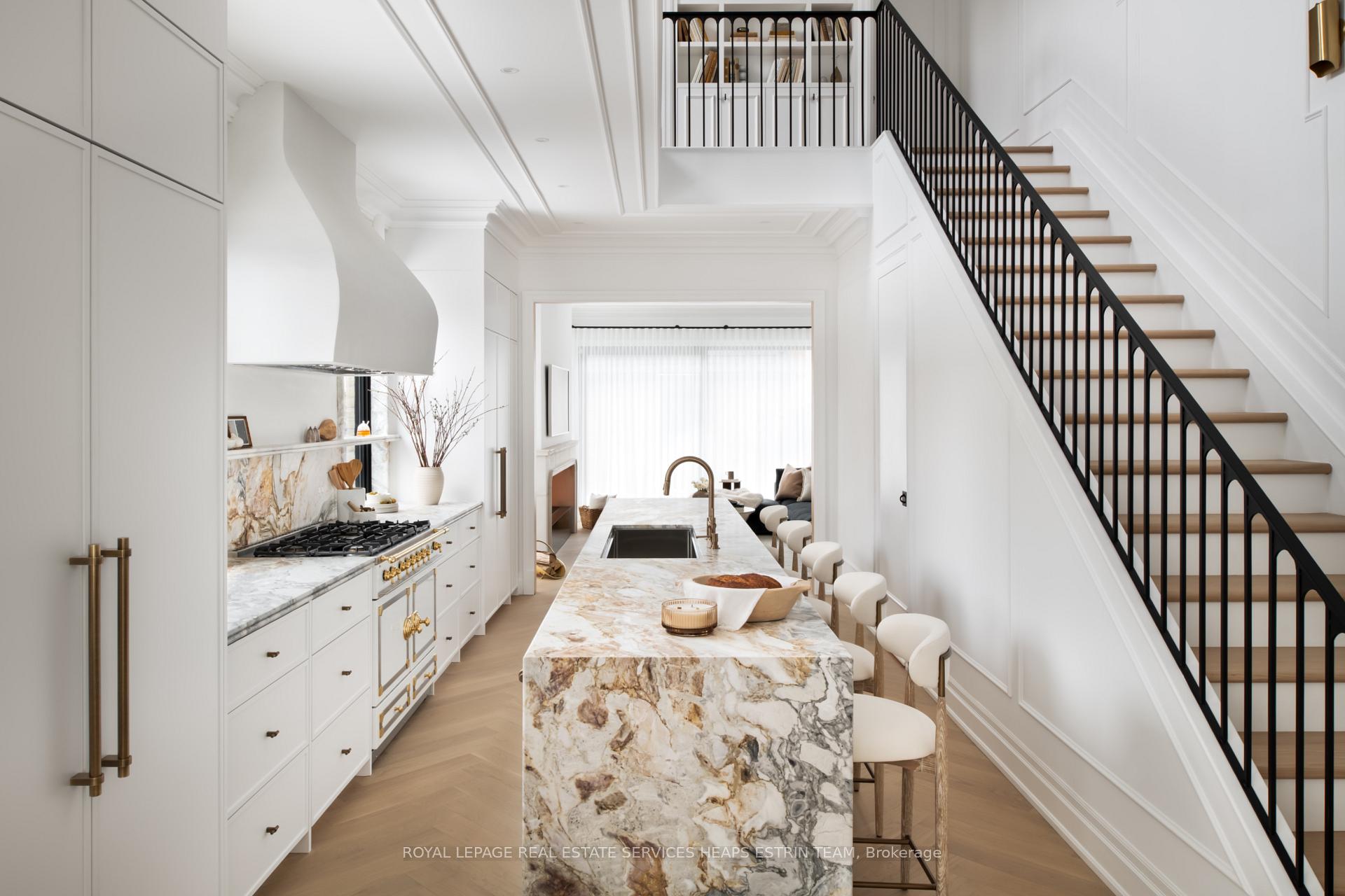 23 Lippincott Street Toronto