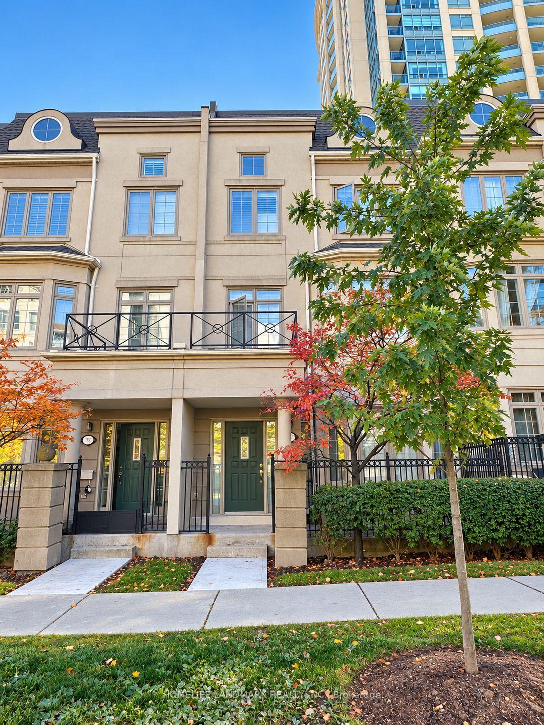 38 Kenaston Gardens Gv113 Toronto Unit Gv113