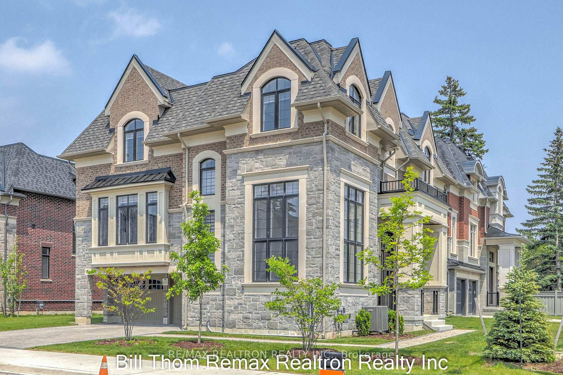 168 Cummer Avenue Toronto
