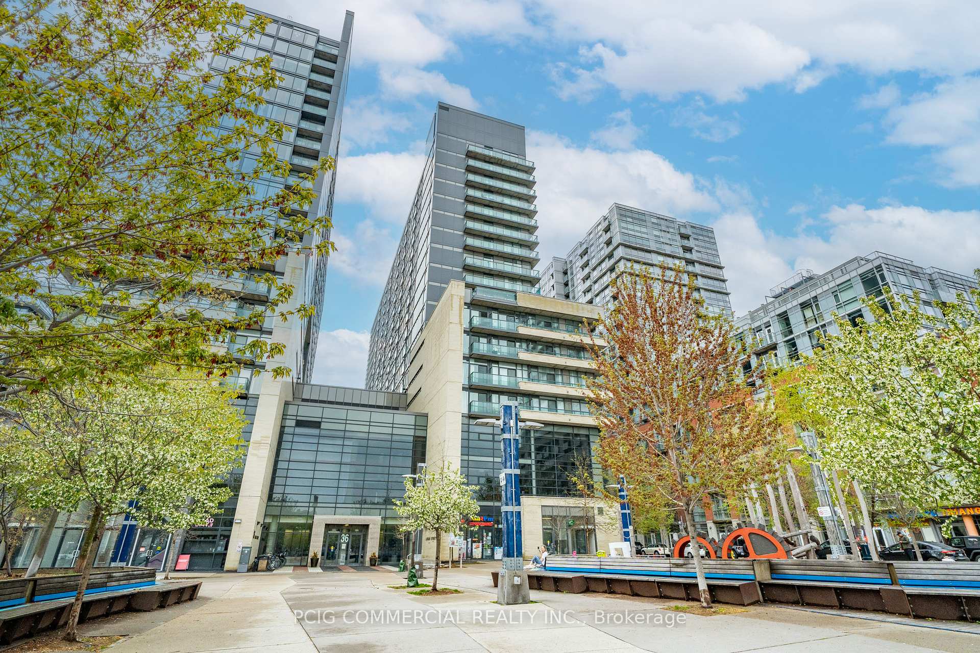 36 Lisgar Street 803w Toronto Unit 803w
