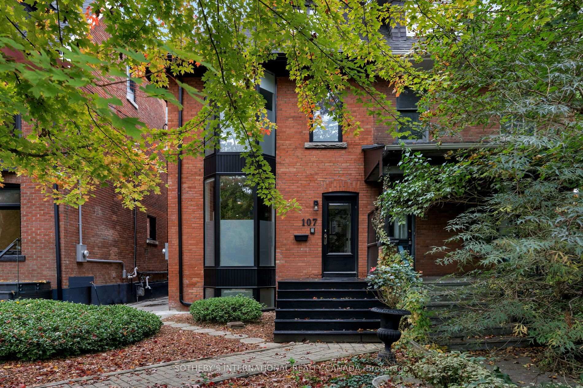 107 Macpherson Avenue Toronto
