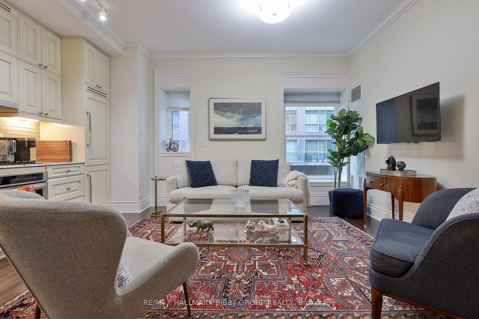 22 Leader Lane 424 Toronto Unit 424