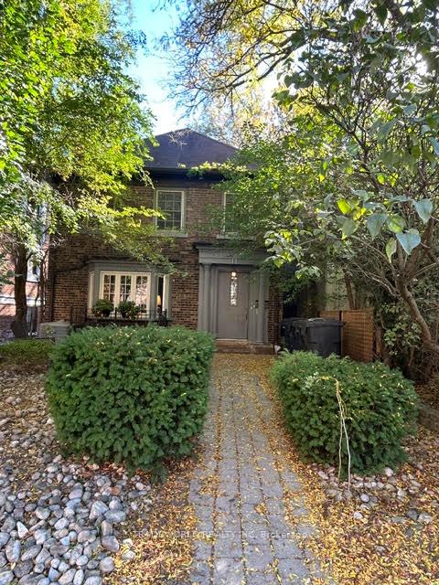 11 Poplar Plains Crescent Toronto