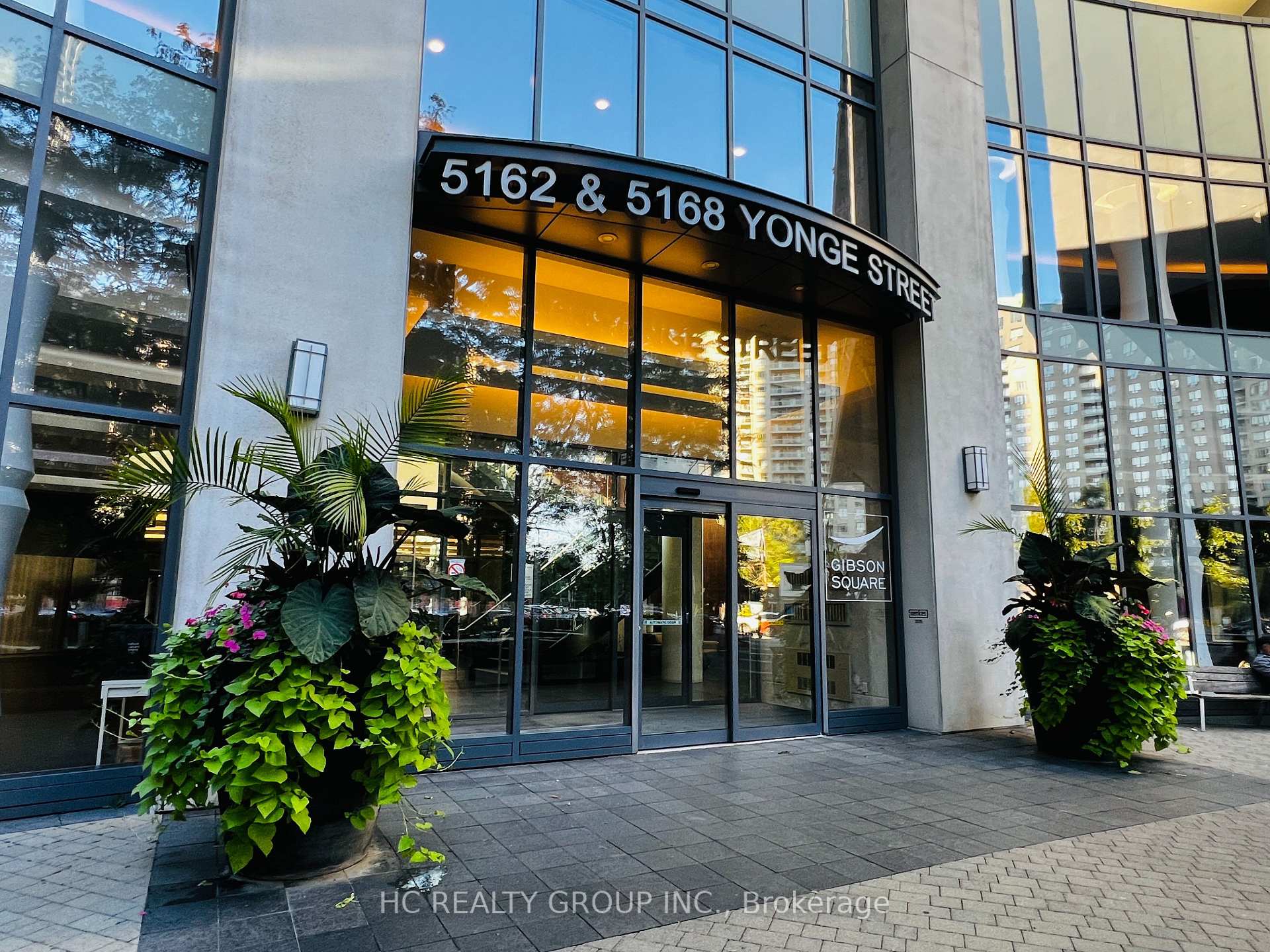 5168 Yonge Street 1712 Toronto Unit 1712