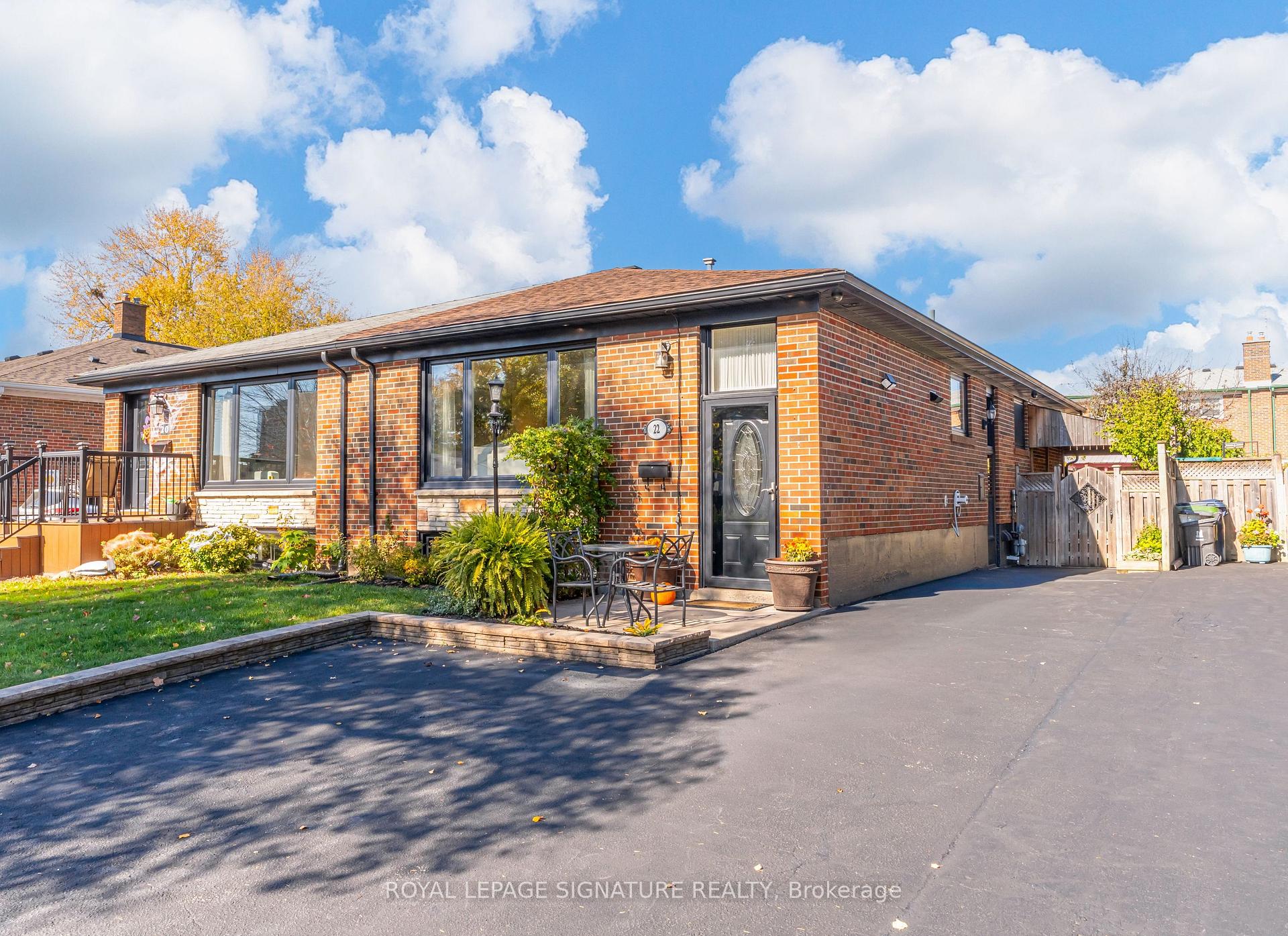 22 Painswick Crescent Toronto