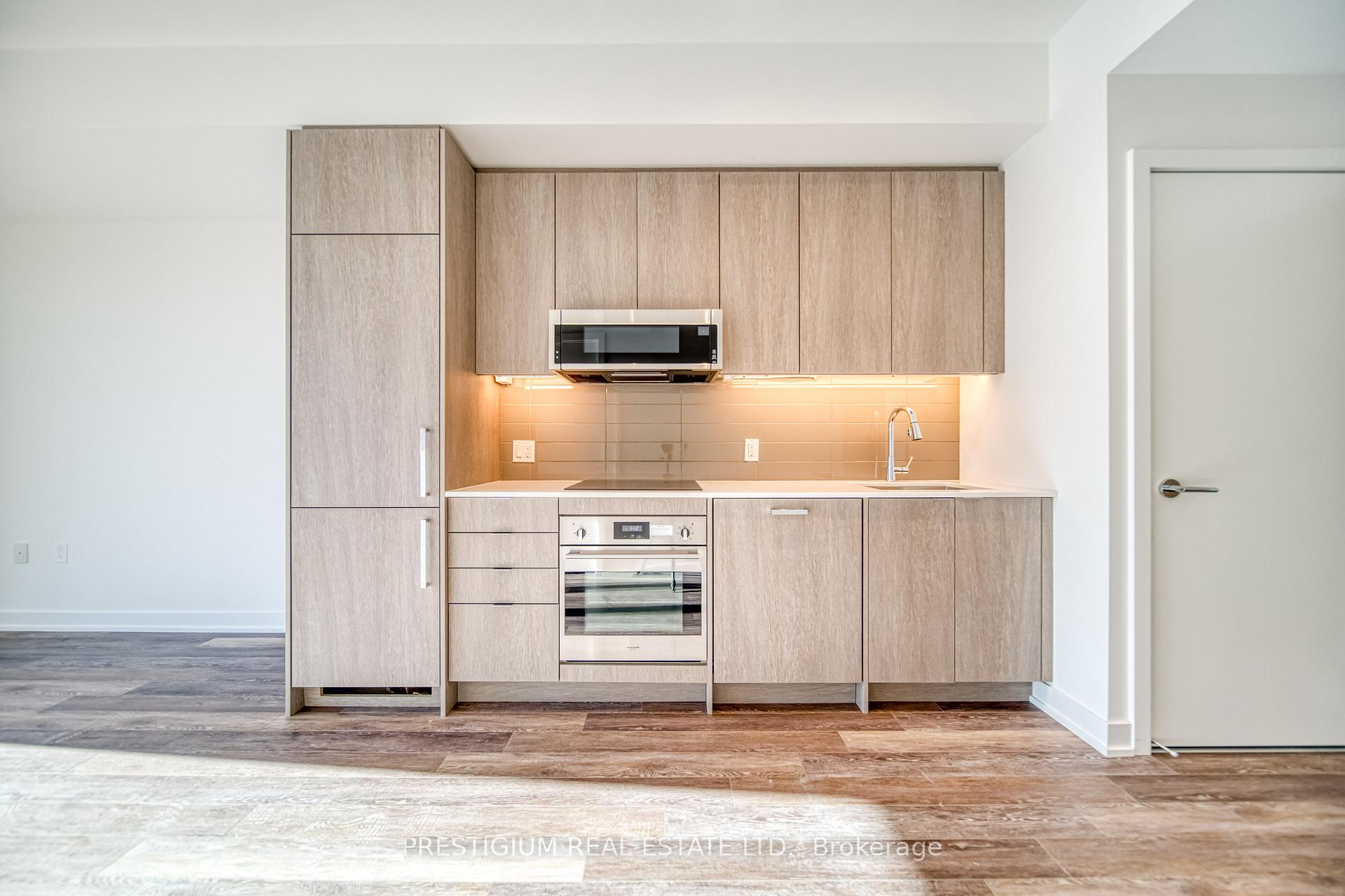 250 Lawrence Avenue W 213 Toronto Unit 213