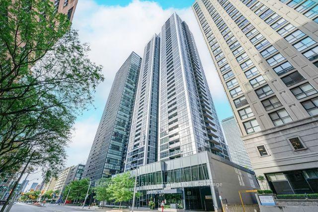 28 Ted Rogers Way 4302 Toronto Unit 4302