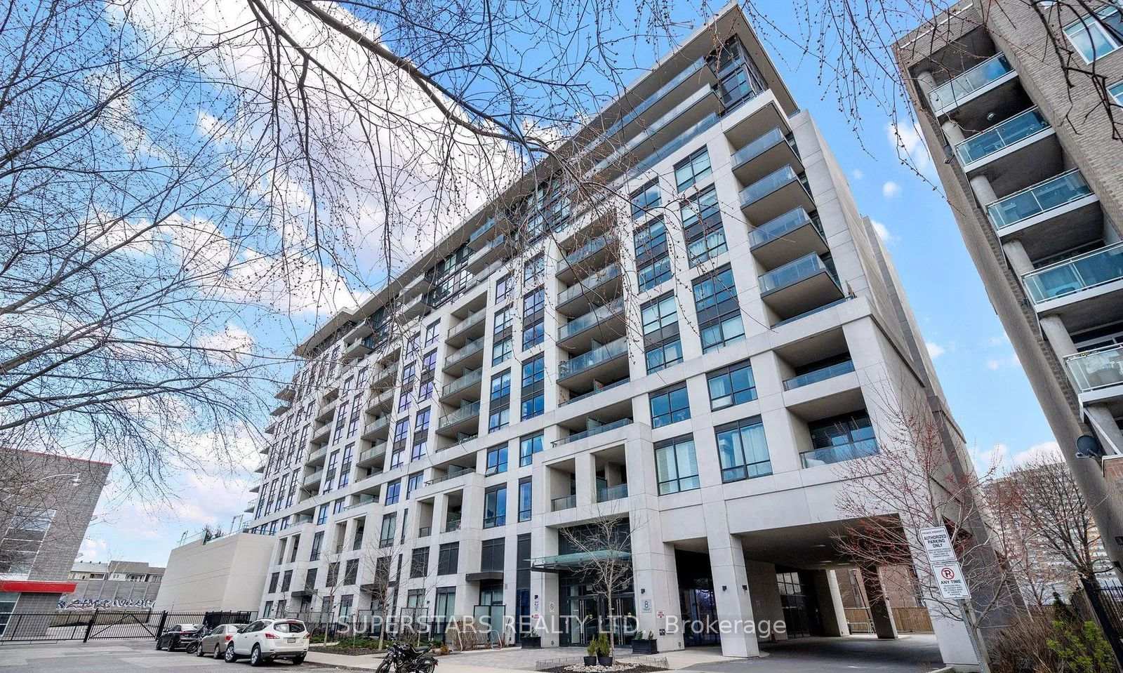 8 Trent Avenue 1007