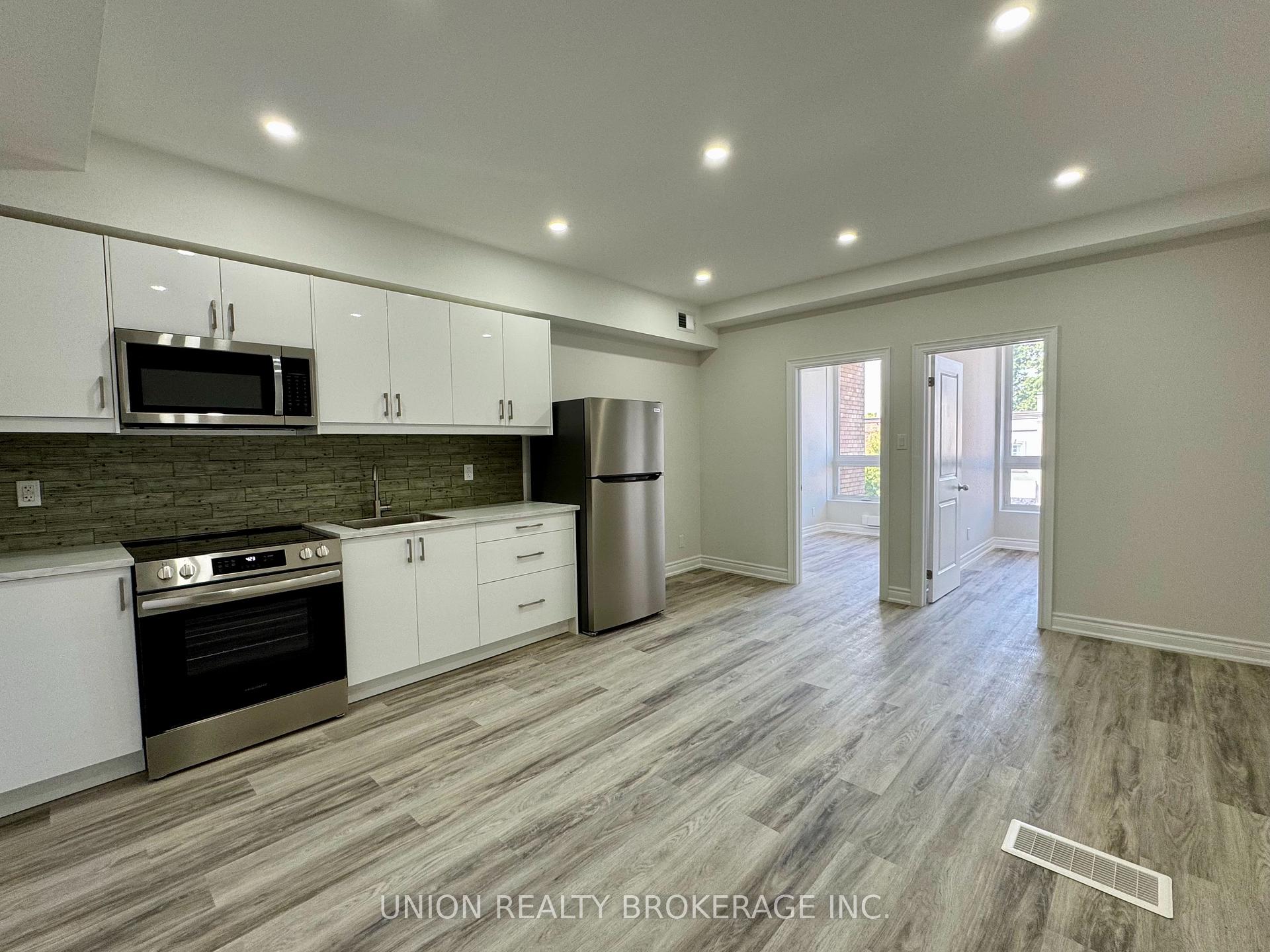 2007 Danforth Avenue