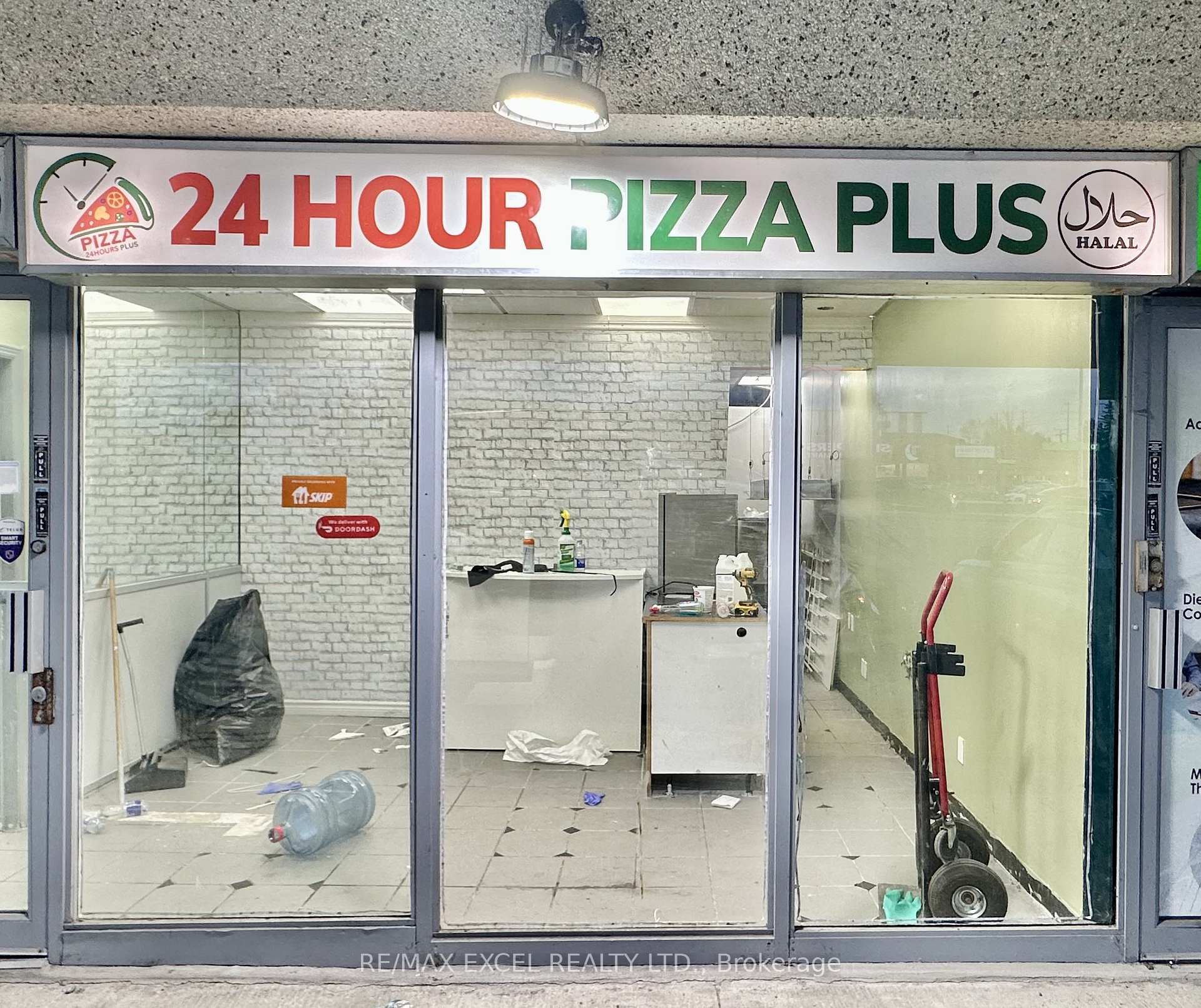 2425 Eglinton Avenue E 109