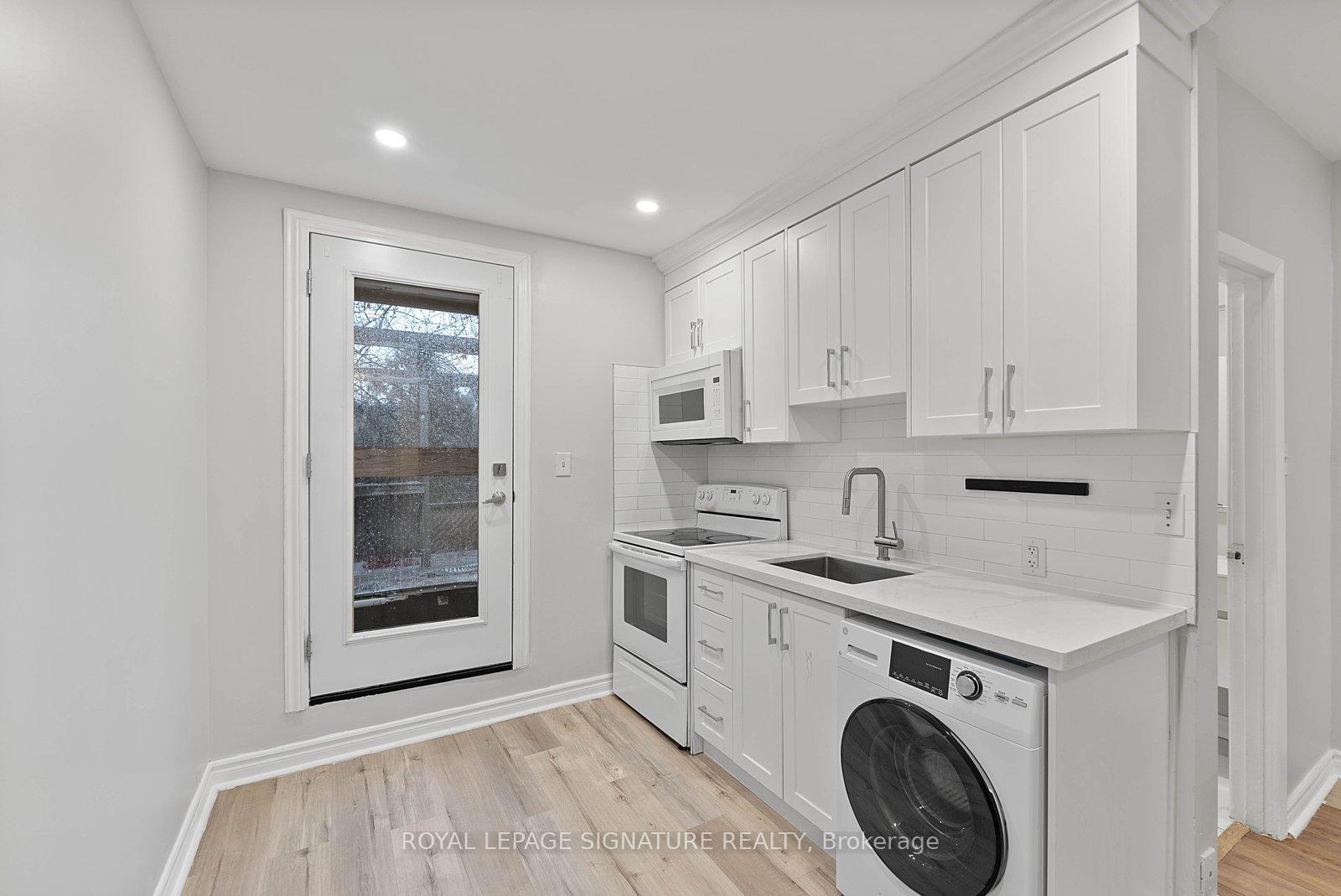 233 Greenwood Avenue 2