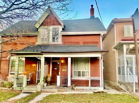 19 Luttrell Avenue Upper