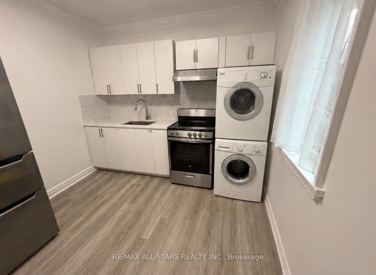 1918A Queen Street E 200, Toronto Unit: 200