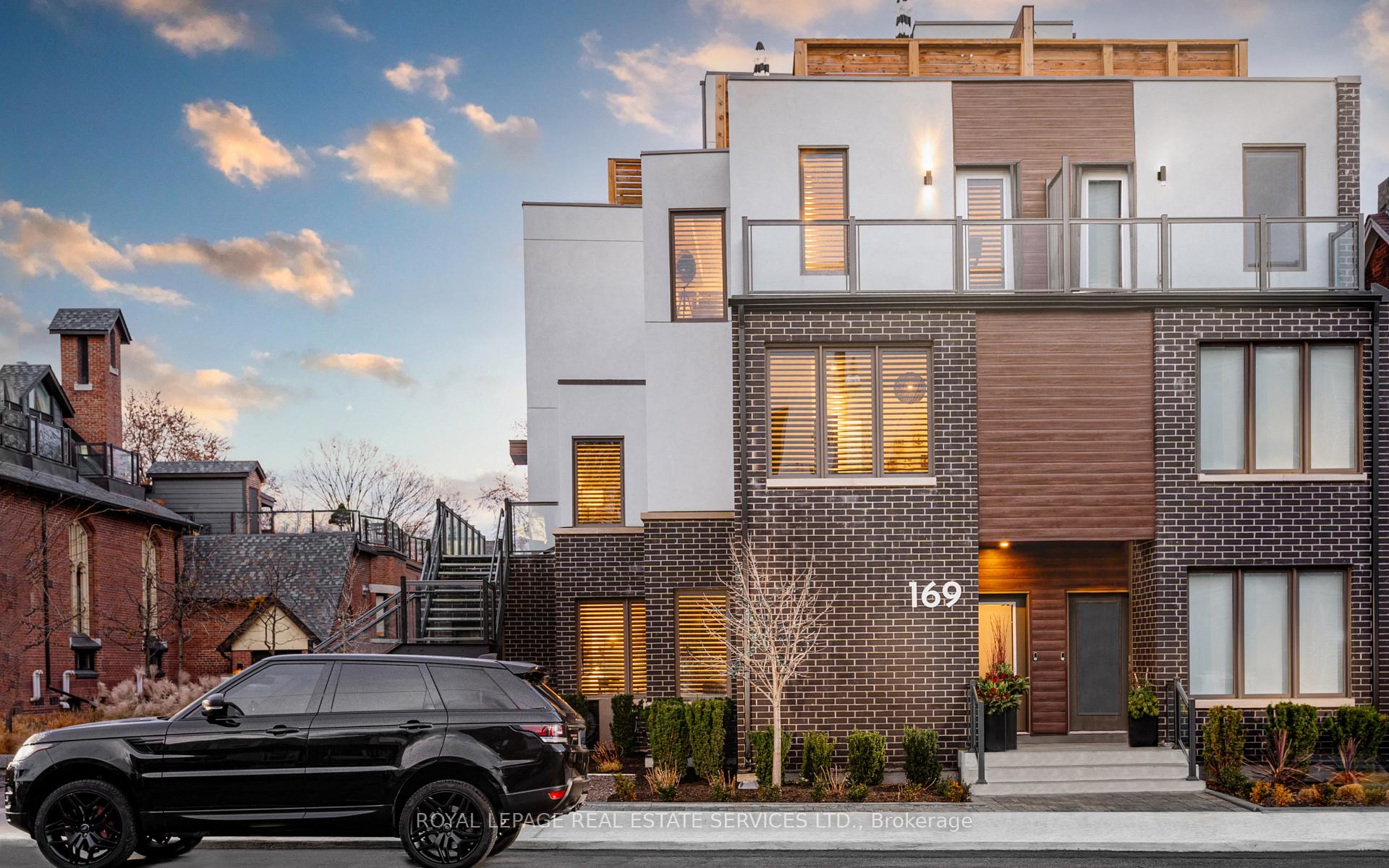169 Jones Avenue 2, Toronto Unit: 2