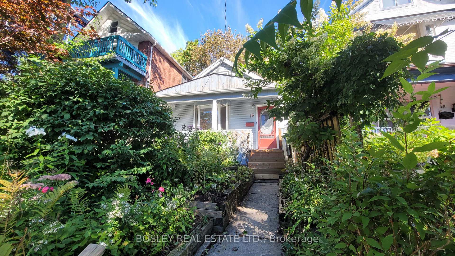16 Ivy Avenue, Toronto