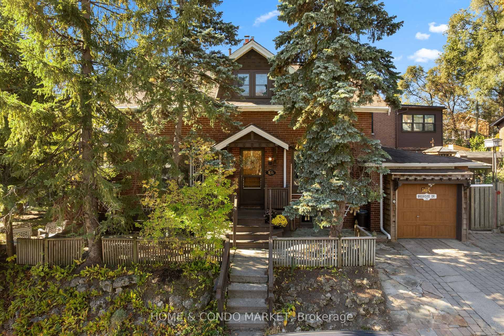 164 Brookside Drive Toronto