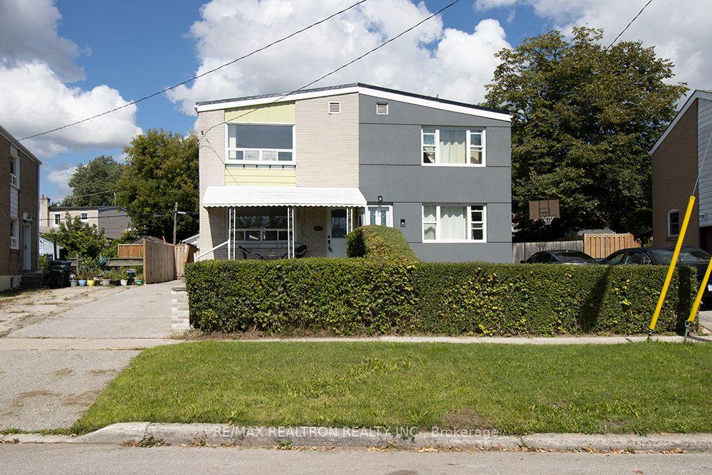 68 Chelwood Road Toronto