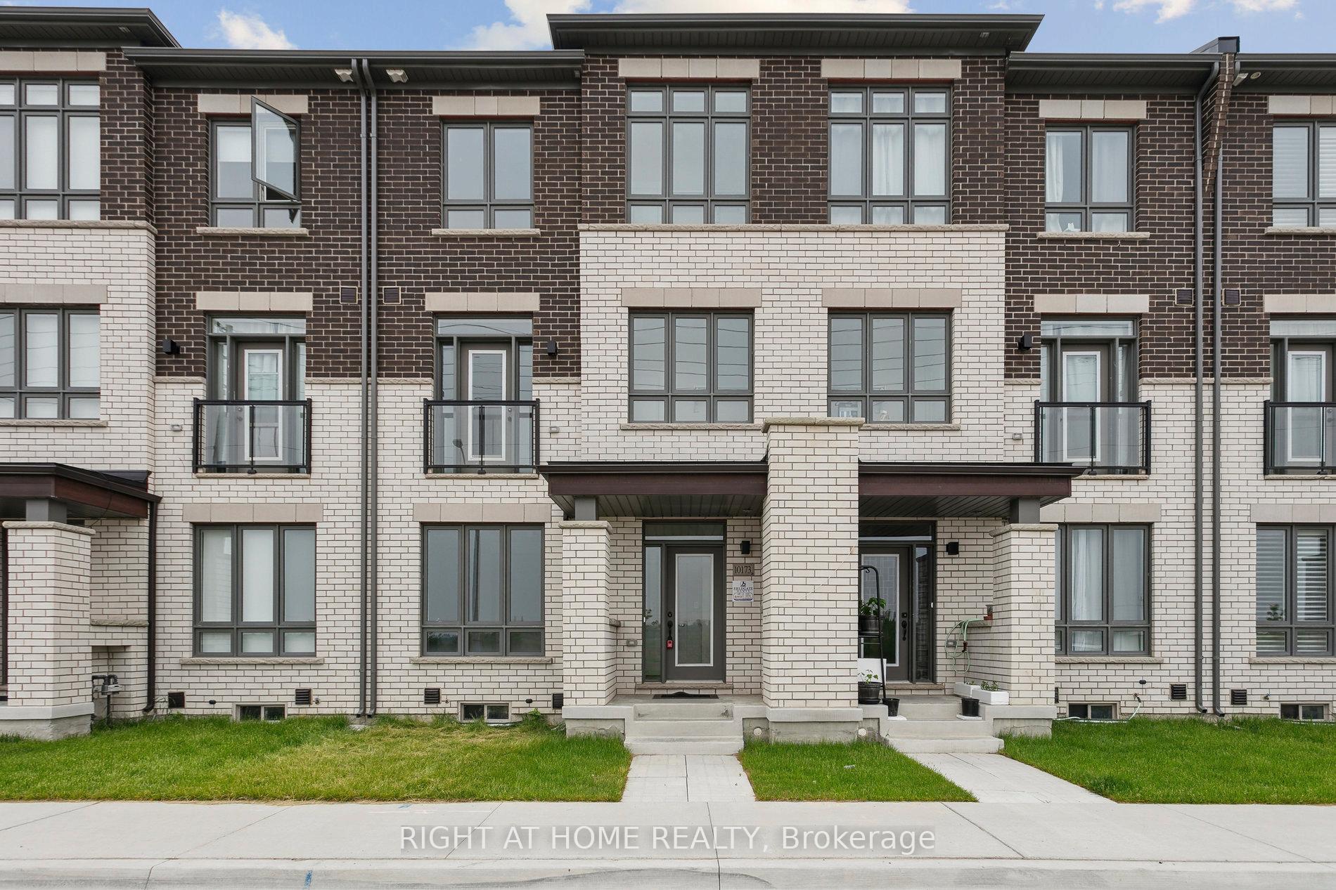 10173 Huntington Road, Vaughan Barry Cohen Homes Group