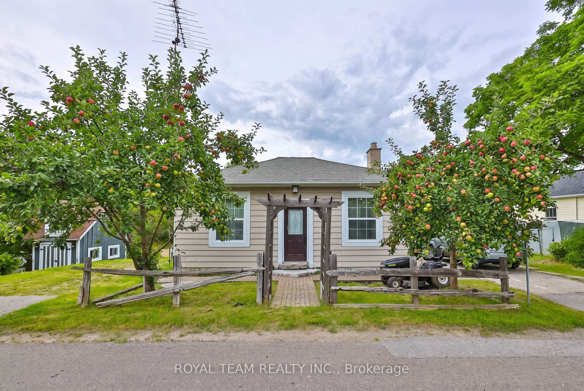 Property photo 4
