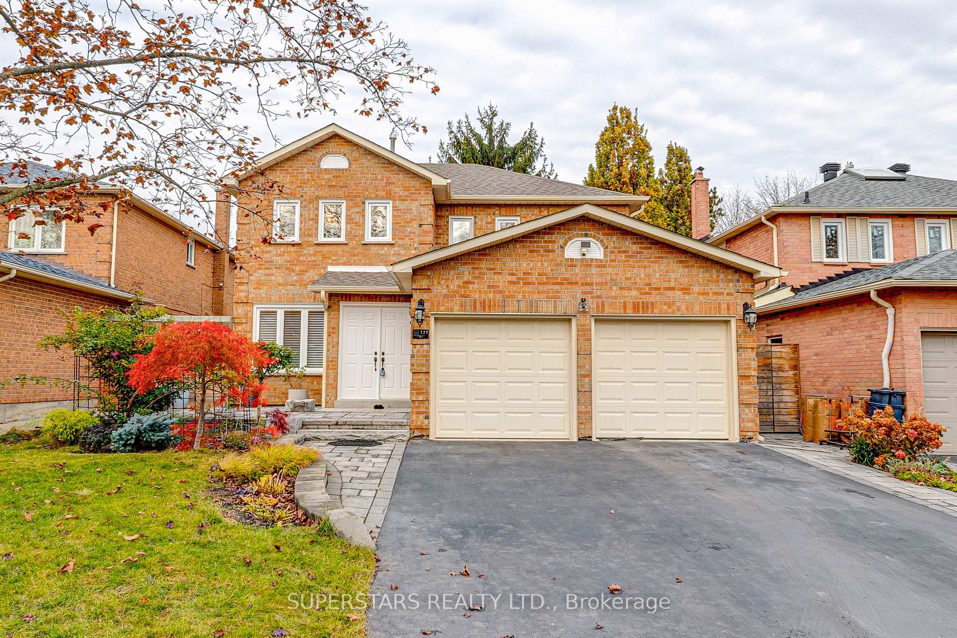 173 Adrian Crescent