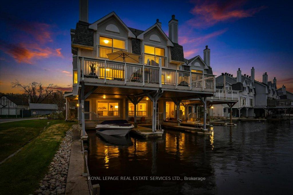 30 Laguna Parkway 4