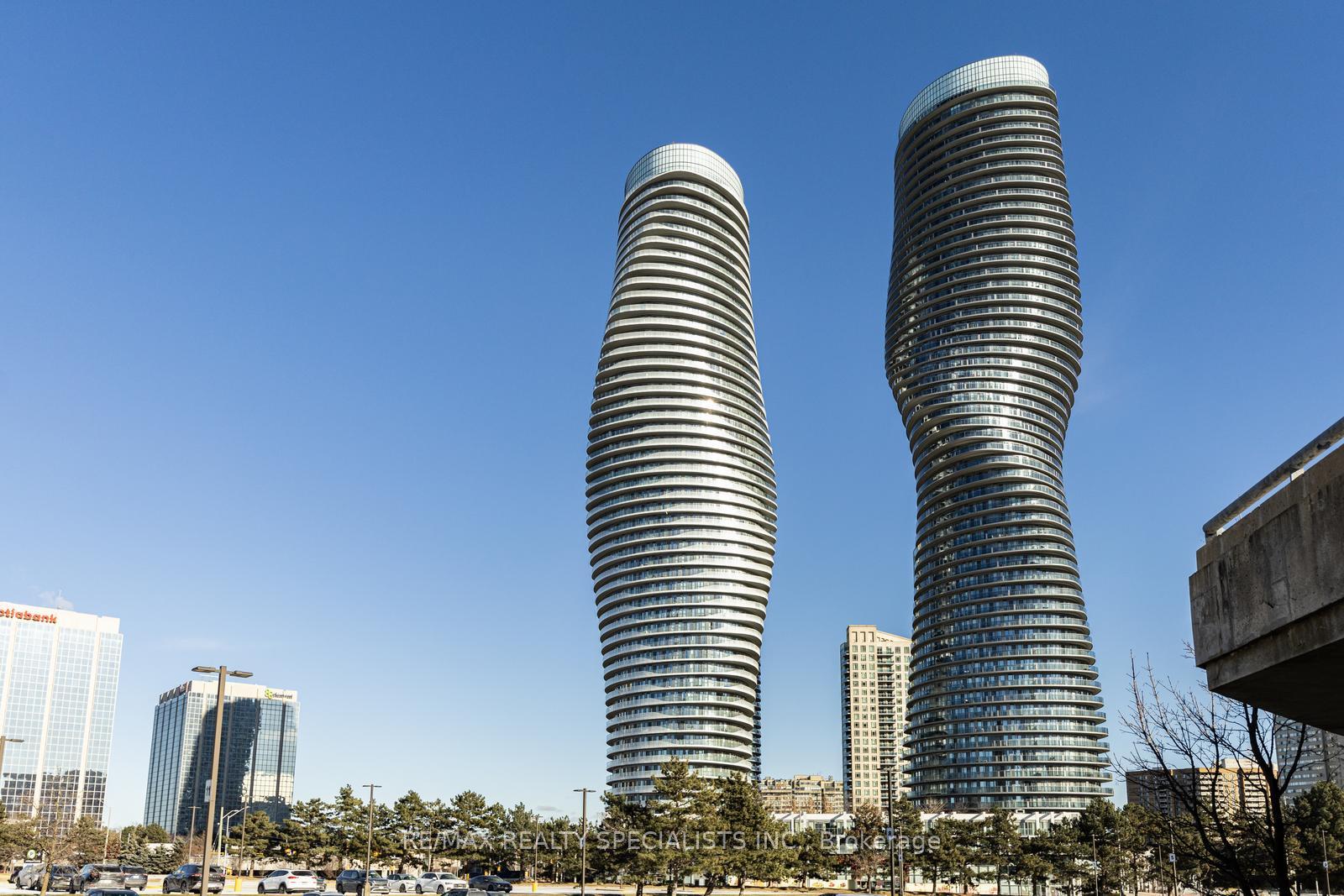50 Absolute Avenue 909