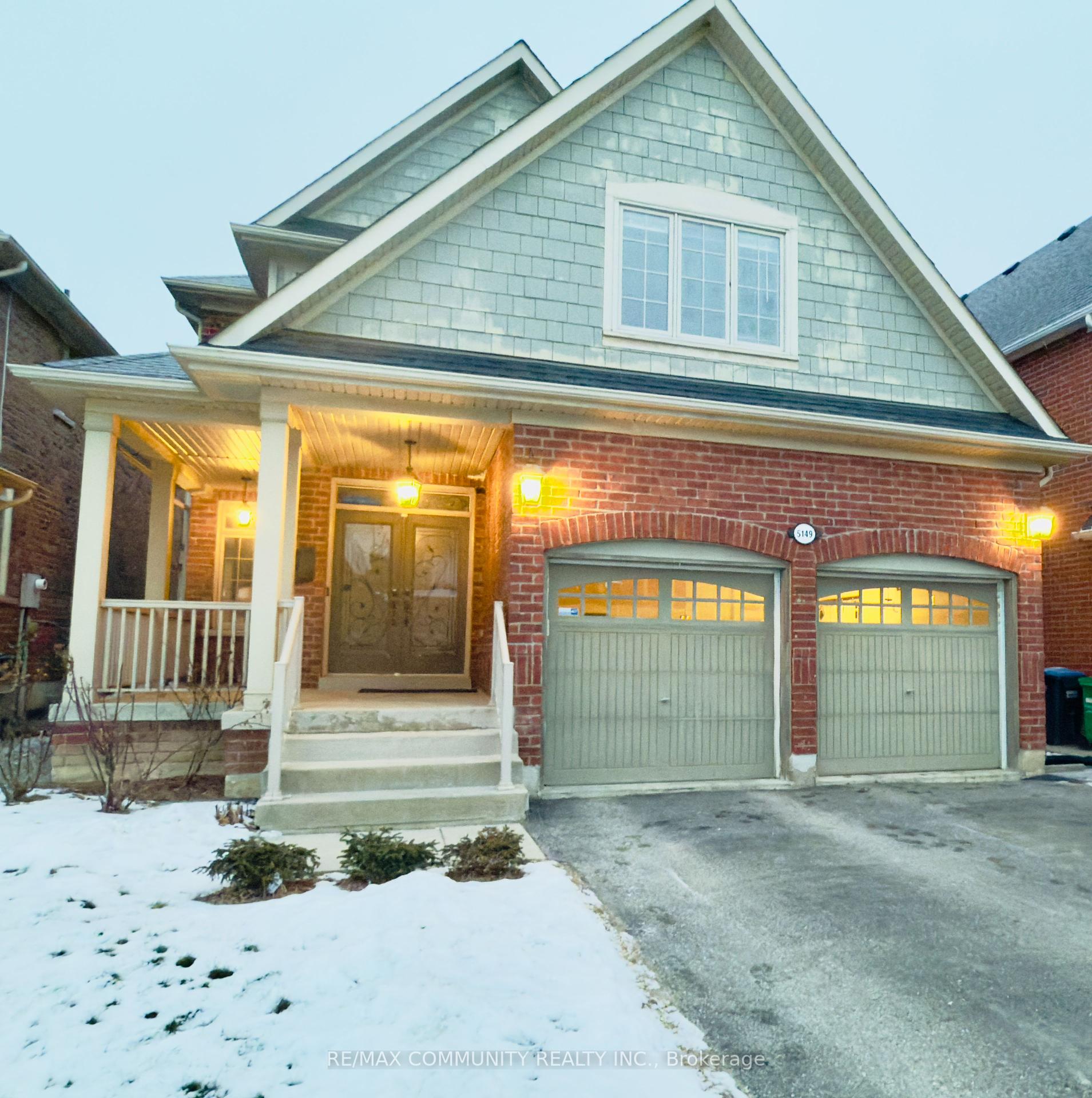 5149 Doubletree Drive UPPER