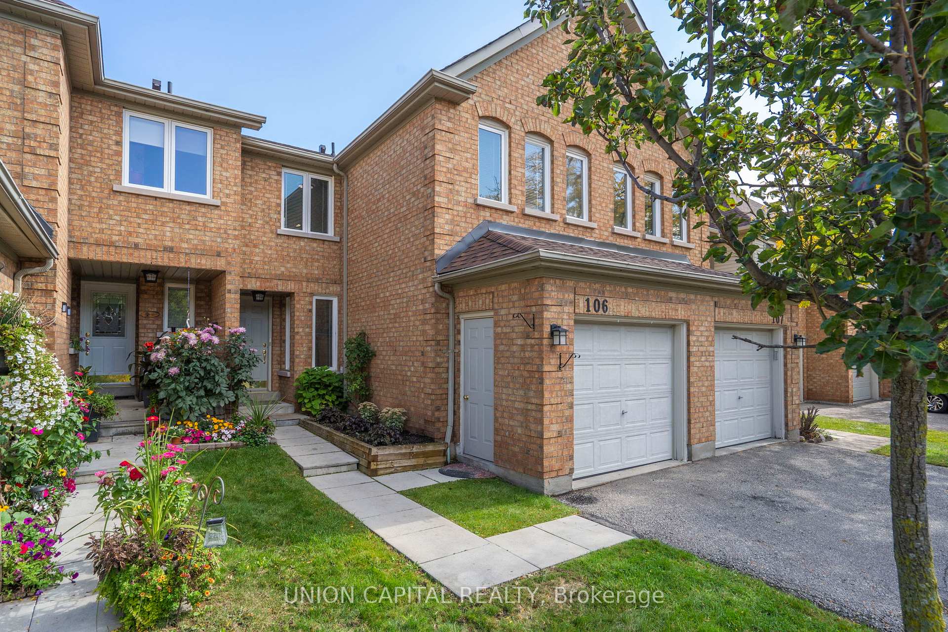 2555 Thomas Street 106