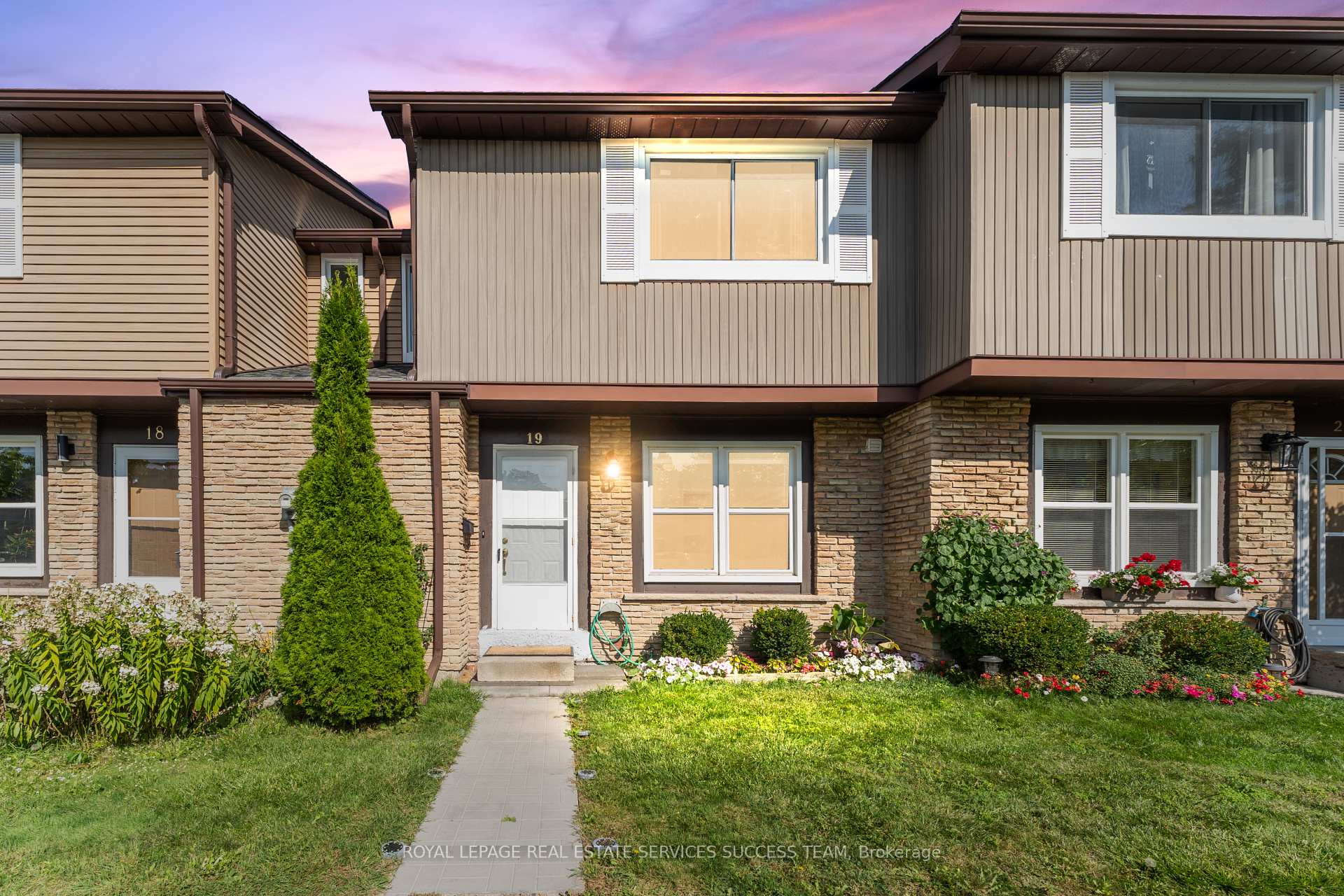 120 Falconer Drive 19