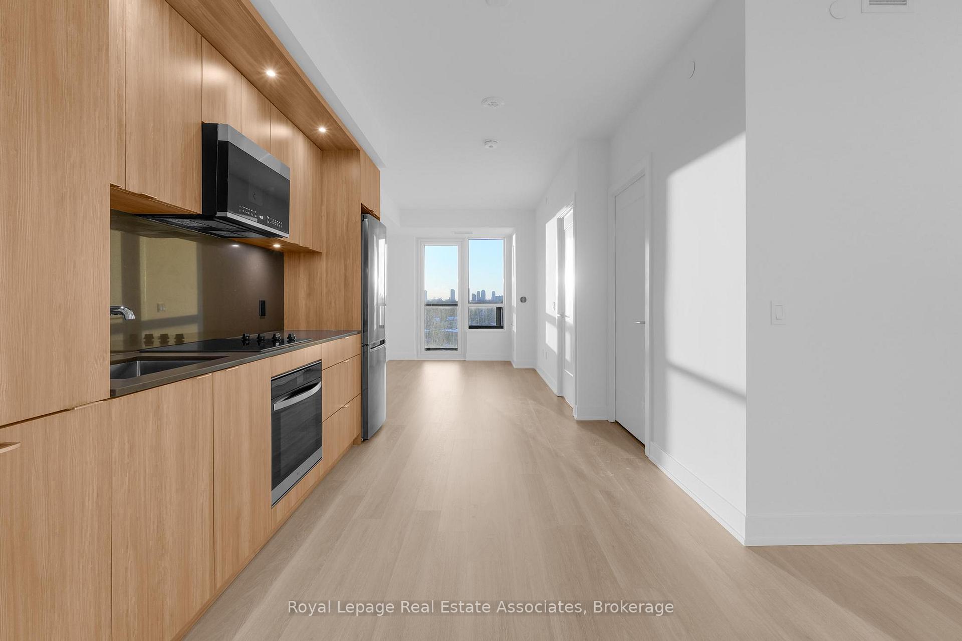 60 Central Park Roadway N/A 1008